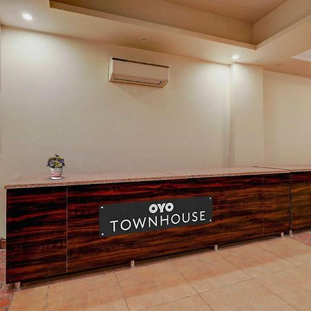 מלון ניו דלהי Townhouse Golden King מראה חיצוני תמונה