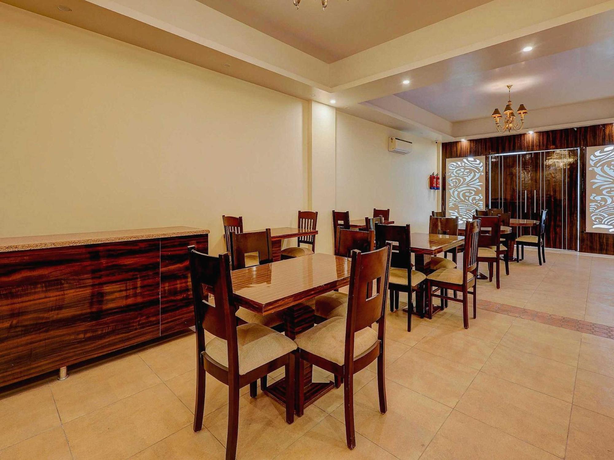 מלון ניו דלהי Townhouse Golden King מראה חיצוני תמונה